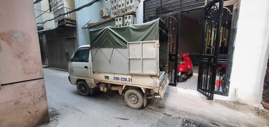 NHÀ ĐẸP TRẦN CUNG, NGÕ THÔNG, Ô TÔ, 42M2, 4,35 TỶ...