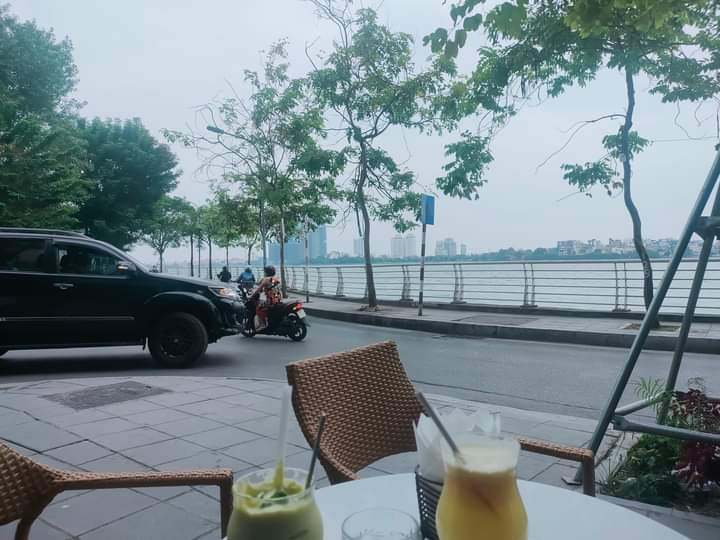 Cần Bán Gấp nhà Lo góc VIEW trực diện Hồ Tây lộng gió 215m, 10 tầng, mặt tiền khủng 40m nhỉnh 190 tỷ.