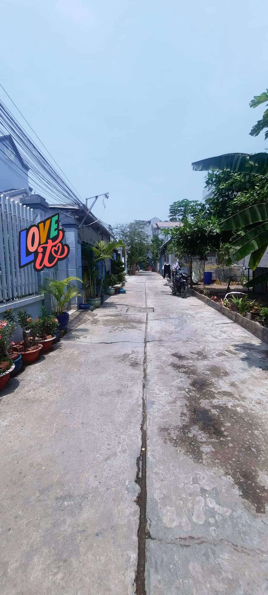 Bán lô đất full thổ cư, hẻm xe hơi. 77m2, ngang hơn 4m. Giá 3tỷ65. Phường Phước Long B, quận 9. Thủ Đức.