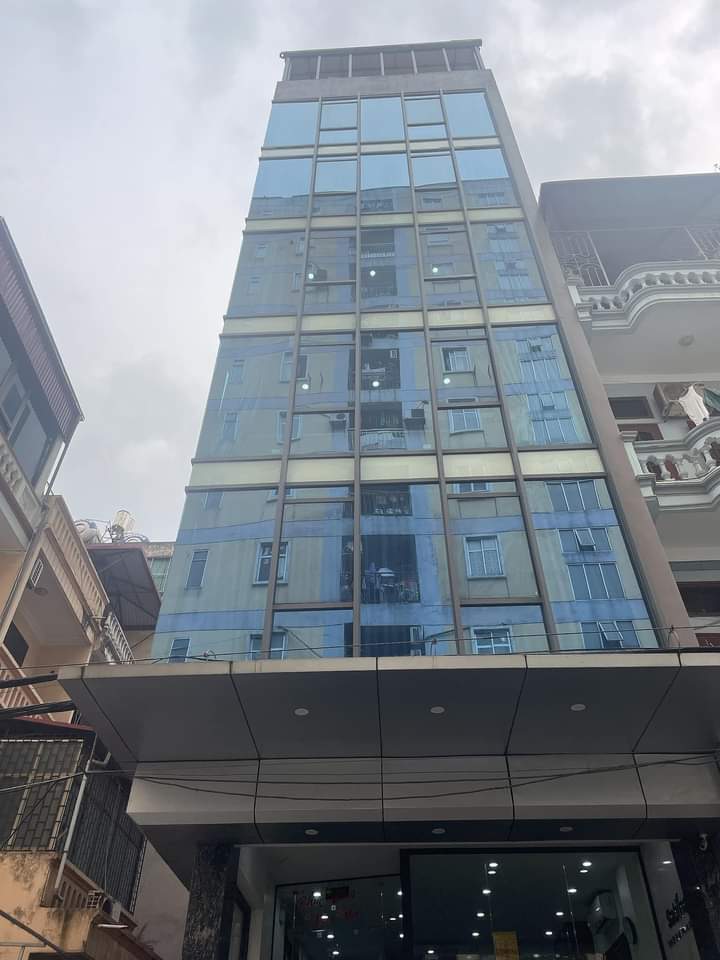 CC bán nhà Hoàng Cầu 79m 7 tầng 1 hầm 34.8 tỷ