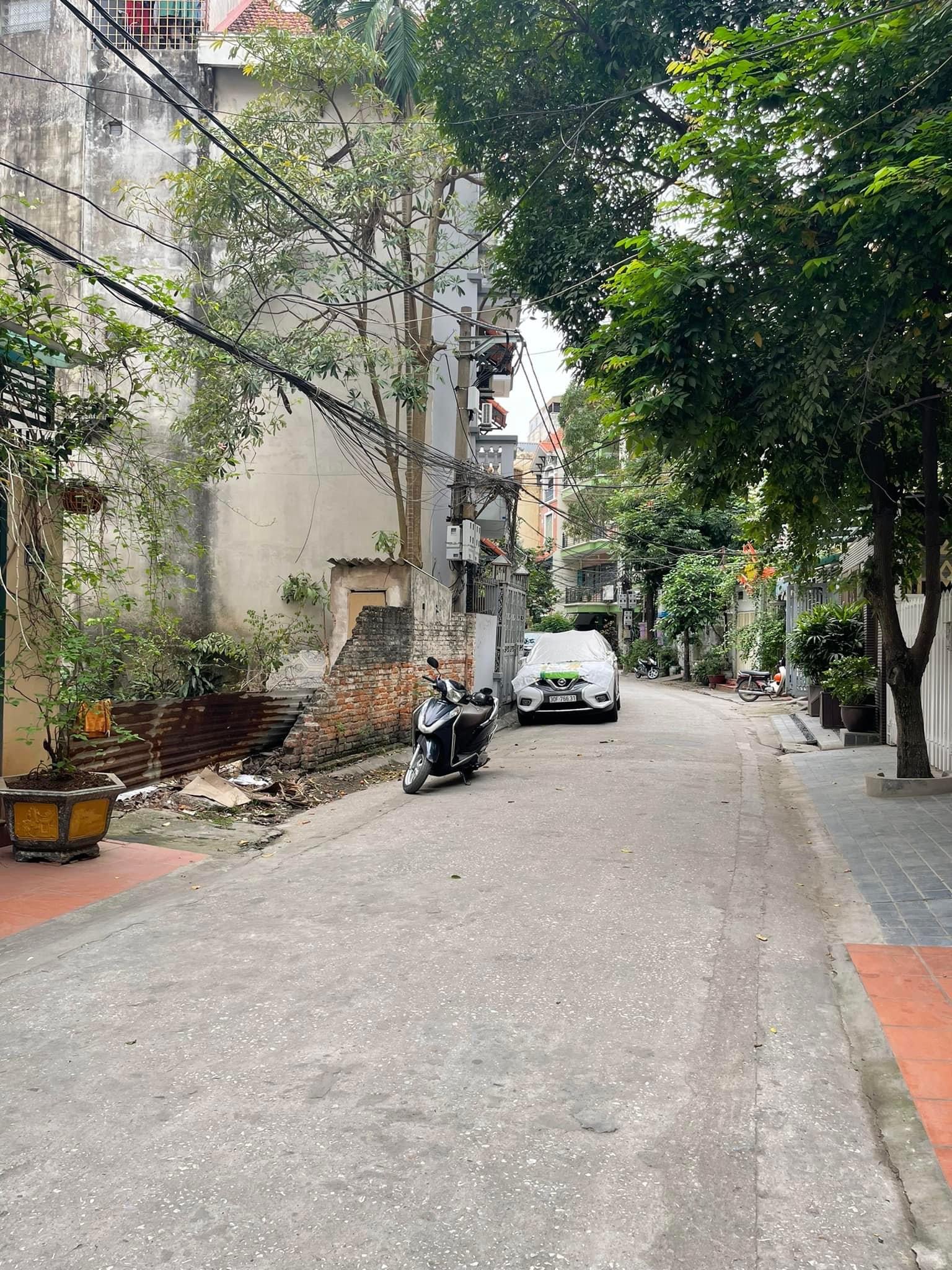 PHÂN LÔ BA ĐÌNH 65m2, mặt tiền 6m, Giá 11 tỷ - Ô TÔ DỪNG ĐỖ NGÀY ĐÊM - PHÙ XÂY TOÀ CCMN - KHU VỰC NHIỀU KHÁCH NHẬT - HÀN…