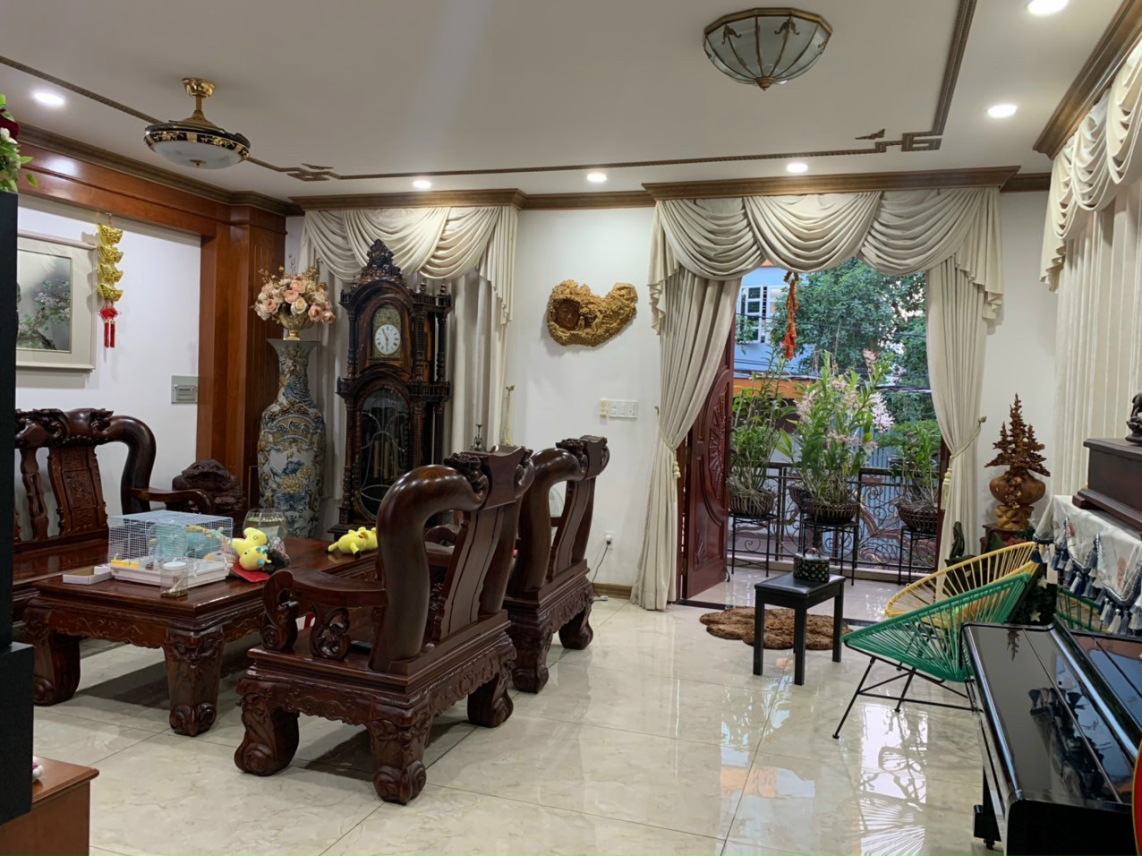 Gia chủ Định cư Bán căn Biệt thự Hiệp Bình Chánh Thủ Đức 175m2 giá 18.9 tỷ