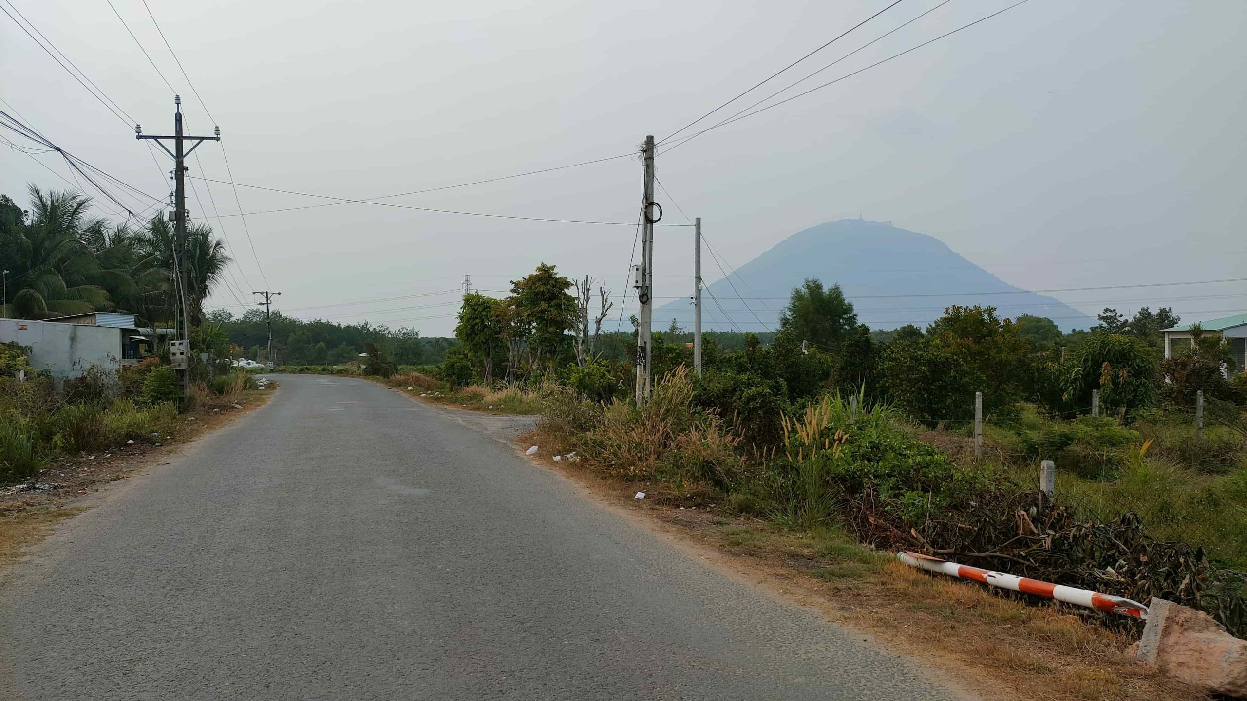 Ngộp Tắt Thở Cần Bán Gấp