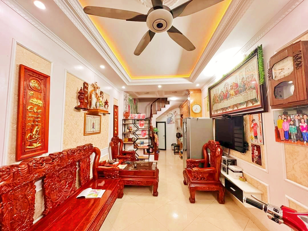 Bán nhà riêng phố Lê Thanh Nghị, Hai Bà Trưng. 38m² x 5t.