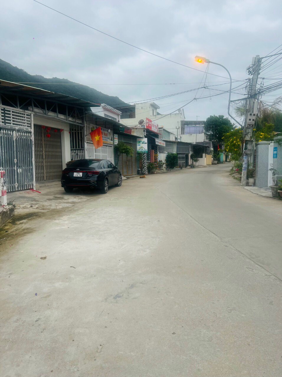 Cần bán đất MT đường Hoàng Minh Thảo xã Phước Đồng Nha trang gần khu du lịch.