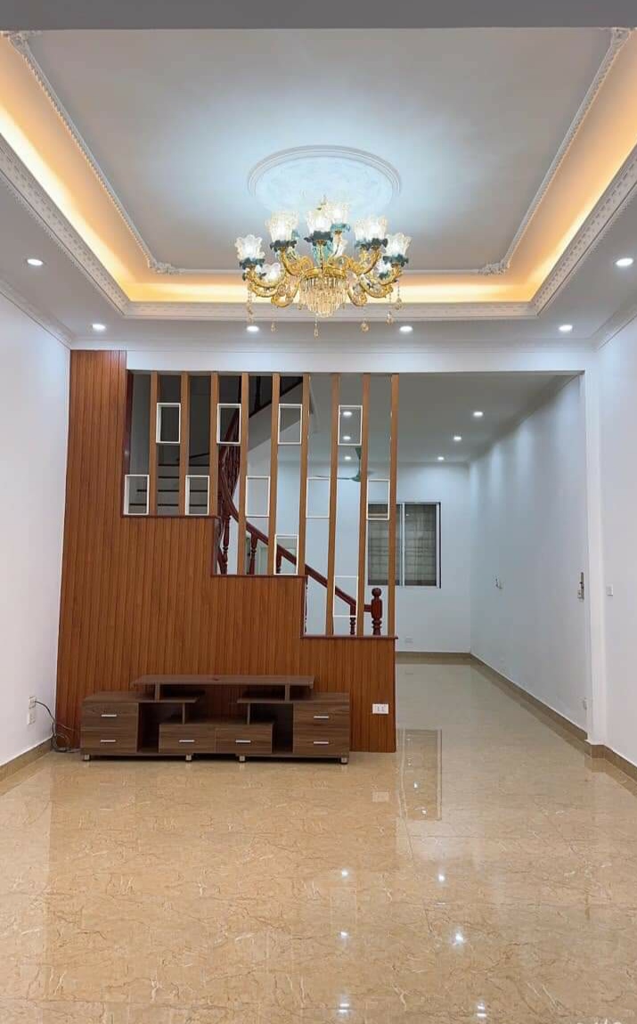 Lô góc Ngọc Lâm,Long Biên. 50m2, 4 tầng , MT4.5m. Oto, kinh doanh.chỉ 7,8tỷ