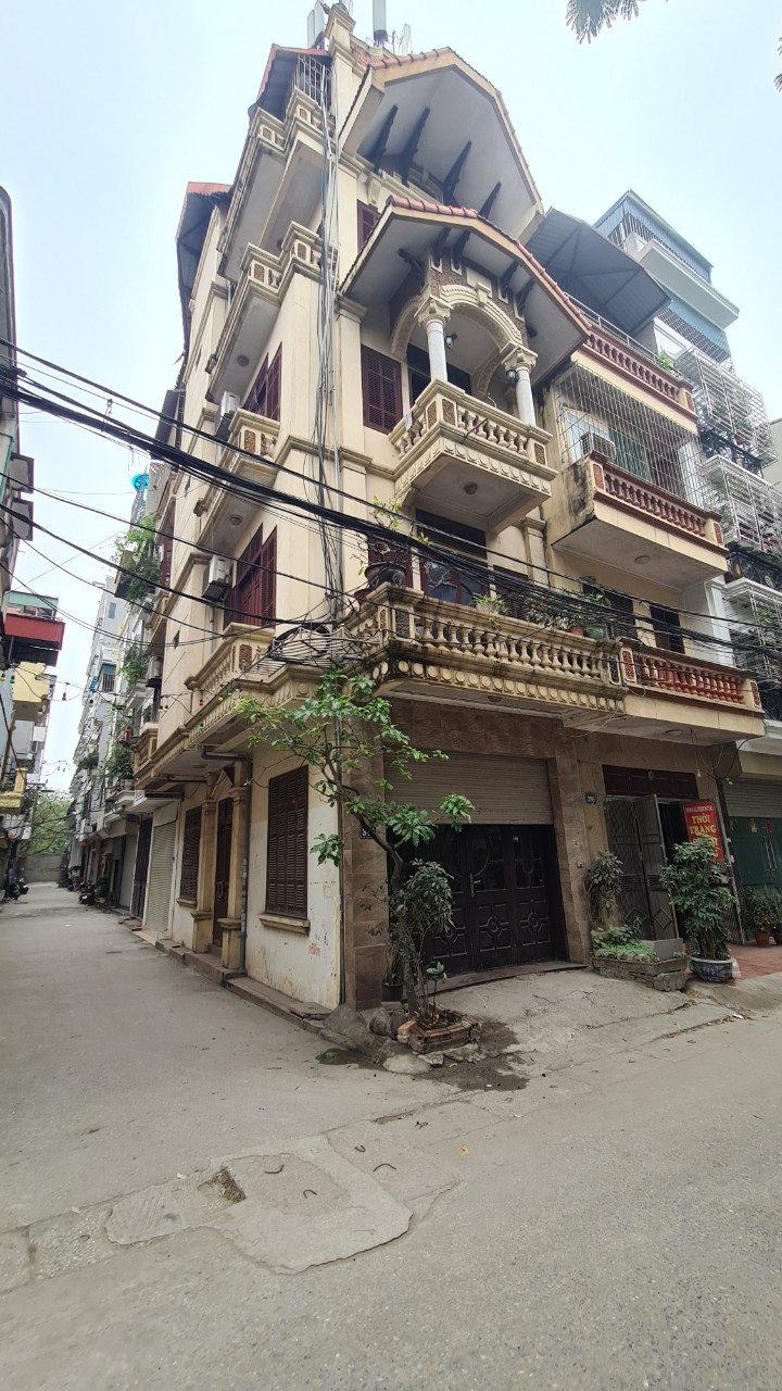 Bán khu phân lô 61 Lạc Trung - Lô góc - 54m2 - nhỉnh 10 tỷ