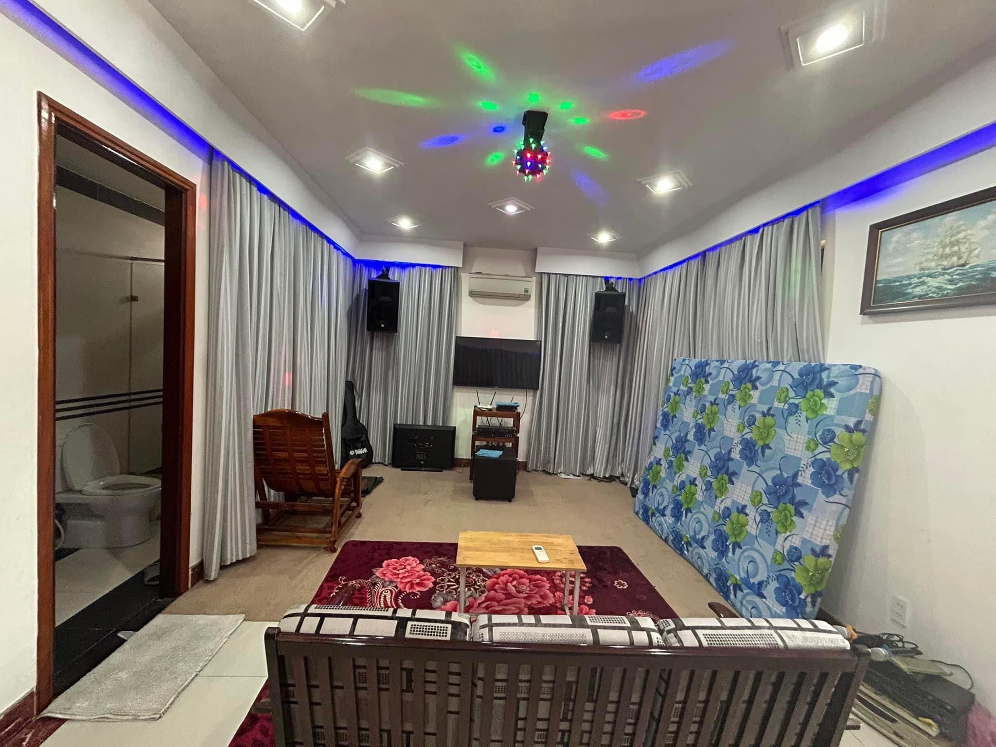 LẠC LONG QUÂN NGAY CHỢ TÂN BÌNH 49M2- 3 TẦNG -TẶNG NỘI THẤT CAO CẤP