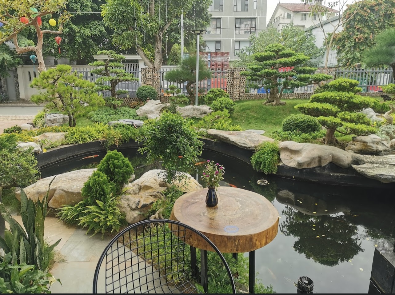 Bán 323m2 đất phố Việt Hưng, Lô góc, hàng xóm Vinhomes Long Biên, phù hợp KD, giá 36 tỷ