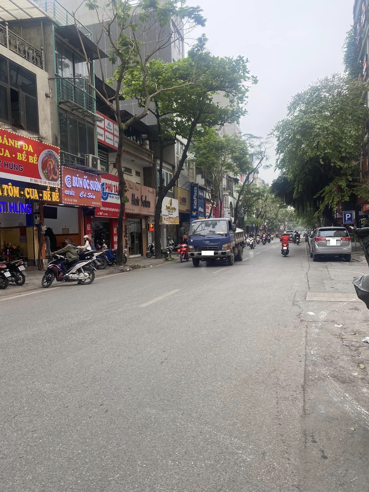 Nhà mặt phố Lạc Trung, kinh doanh sầm uất, 72m2 x 5 tầng, giá 19 tỷ