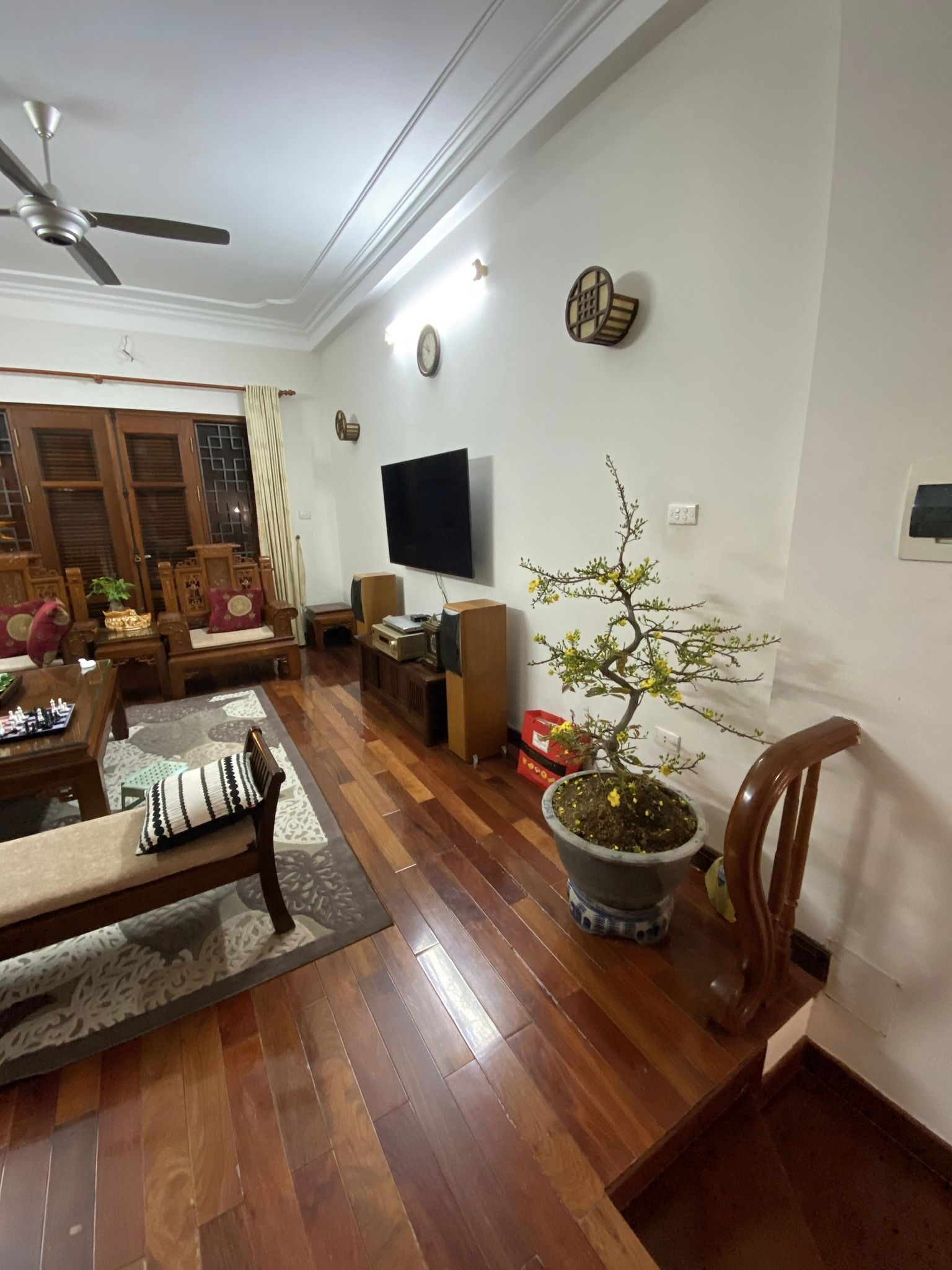 Nhà phân lô Mạc Thị Bưởi, ngõ ô tô, 62m2 x 5T, MT 4m, giá 10.8 tỷ