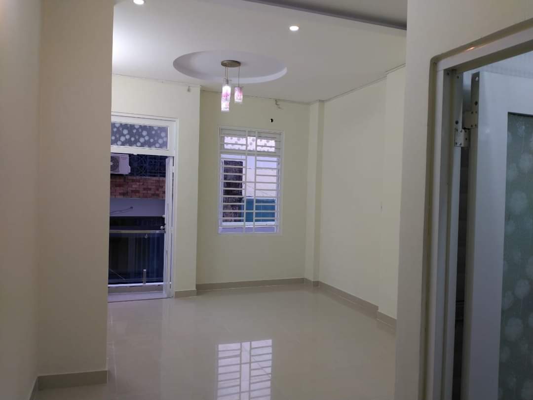 NHỈNH 8 TỶ- 6 TẦNG BTCT-NGAY Phạm Văn Chiêu Diện tích 88m2