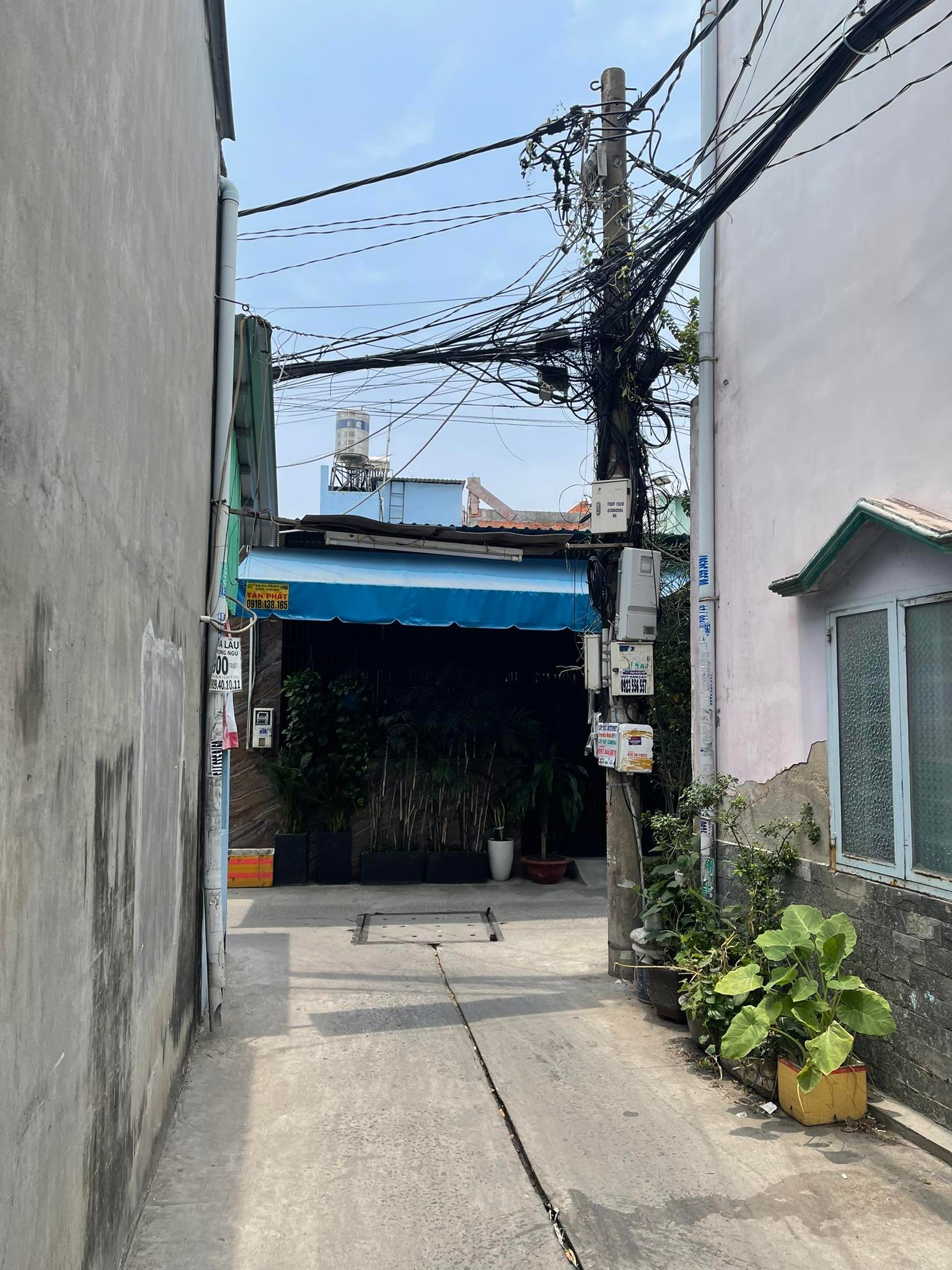 NHÀ TRUNG TÂM QUẬN 7 SỔ HỒNG RIÊNG MÀ CHỈ CÓ 1.8 TỶ