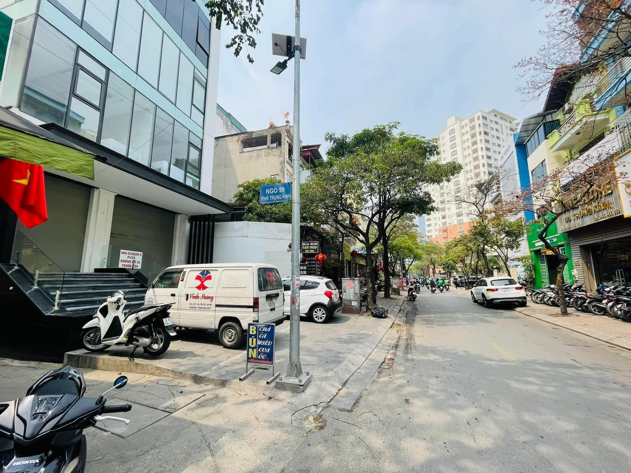 110m2