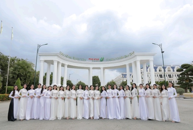 GIẢM MẠNH 100TRIỆU,Chỉ còn 2ty7 NỀN ĐẤT KDC NĂM SAO,FIVE STAR ECO CITY