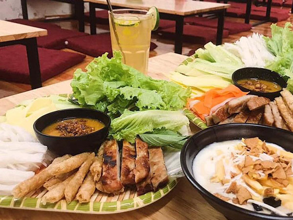 Top 5 phải thử tại khu ăn vặt Chợ Nhà Xanh 3 an vat cho nha xanh