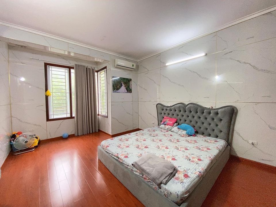 Bán nhà siêu đẹp Xuân La, Tây Hồ, 36m, 5 tầng, MT 5m, lô góc, 3 thoáng, giá 5 tỷ 35.