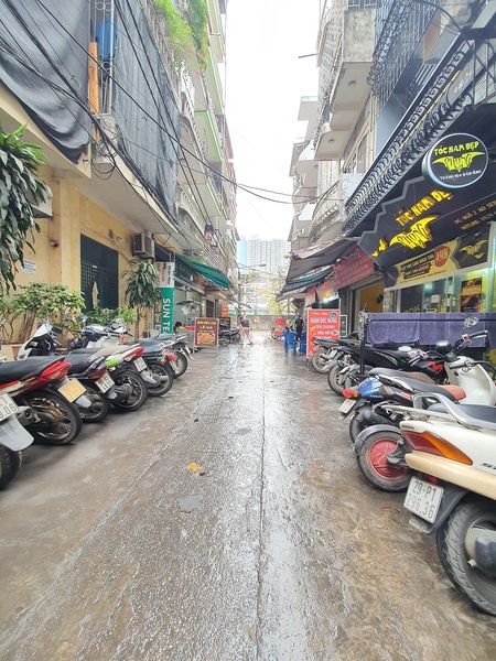 PHÂN LÔ PHỐ ẨM THỰC AO SEN TRẦN PHÚ HĐ 40M2 XÂY 5 TẦNG KD SẦM UẤT