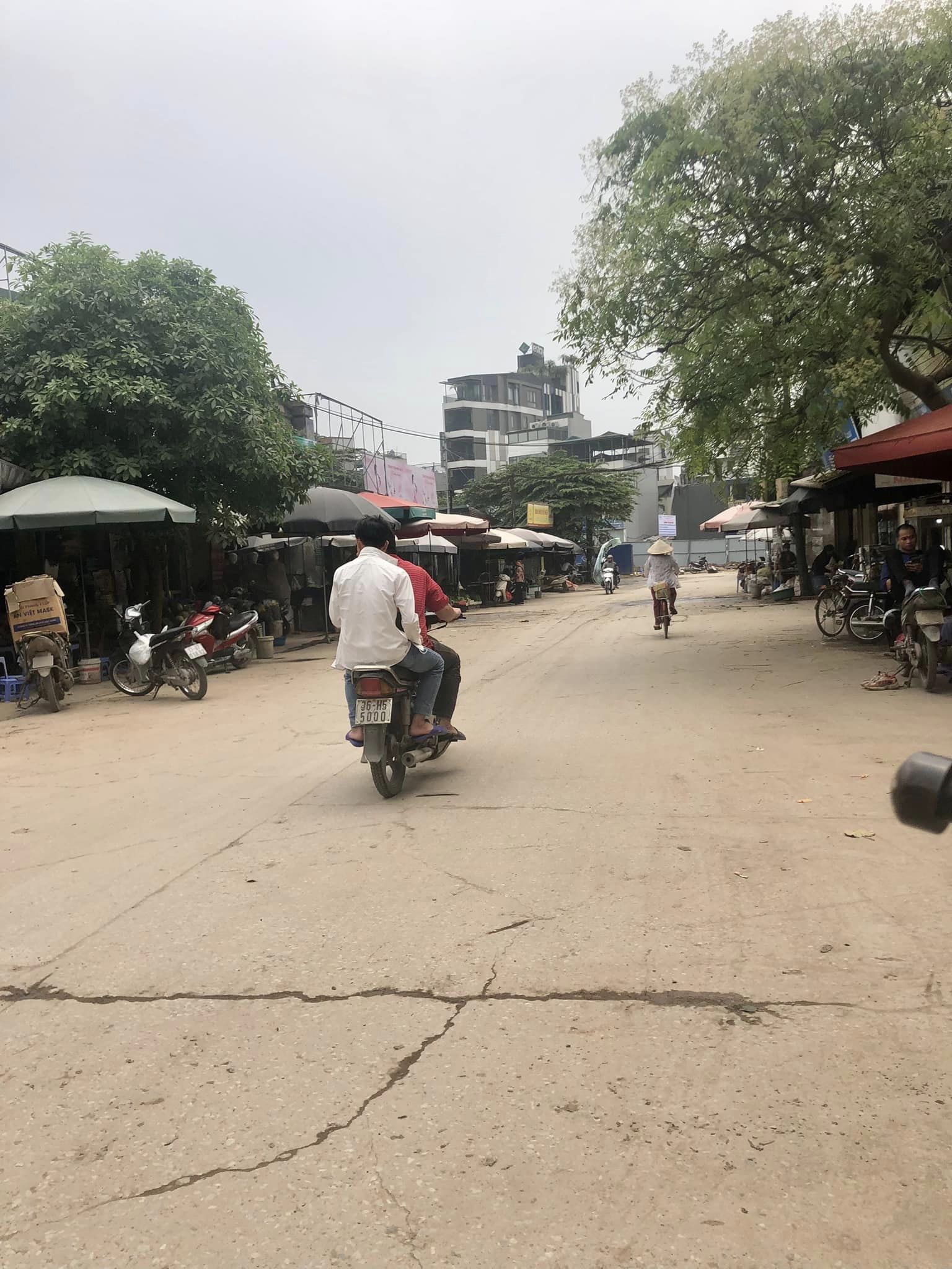 BÁN NHÀ NGÕ ÂU CƠ TÂY HỒ GẦN HỒ TÂY TRƯỜNG CHỢ 29M SỔ ĐỎ 2.55 TỶ