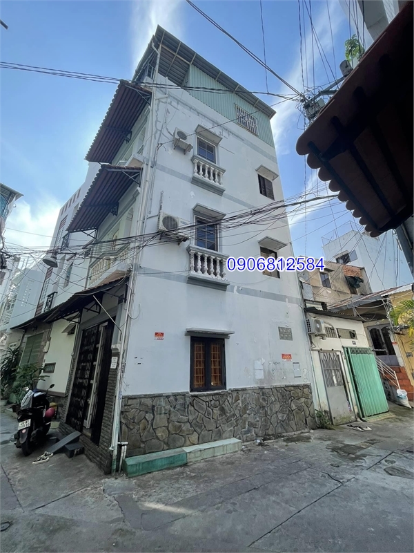 BÁN NHÀ LÔ GÓC LÊ VĂN SỸ 4 Tầng PHÚ NHUẬN NHỈNH 6 TỶ.