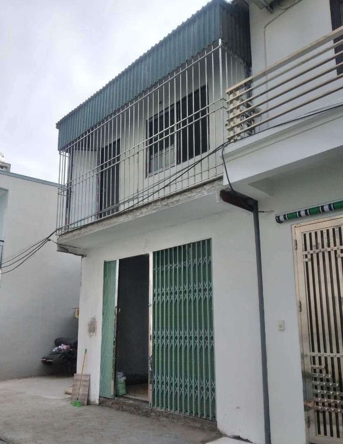 Nhà Mặt Tiền Số 12 Tân Quy Quận 7, 64m2, Giá 3.55 Tỷ. Giá Cực Rẻ