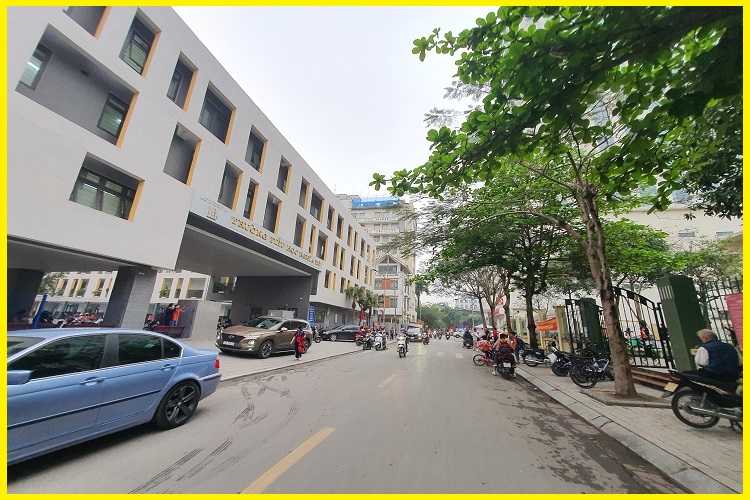 Hiếm, nhà 5 tầng khu phân lô Nghĩa Đô, Cầu Giấy. 46m2 8.5 tỷ. Full nội thất ở ngay, oto đỗ cửa