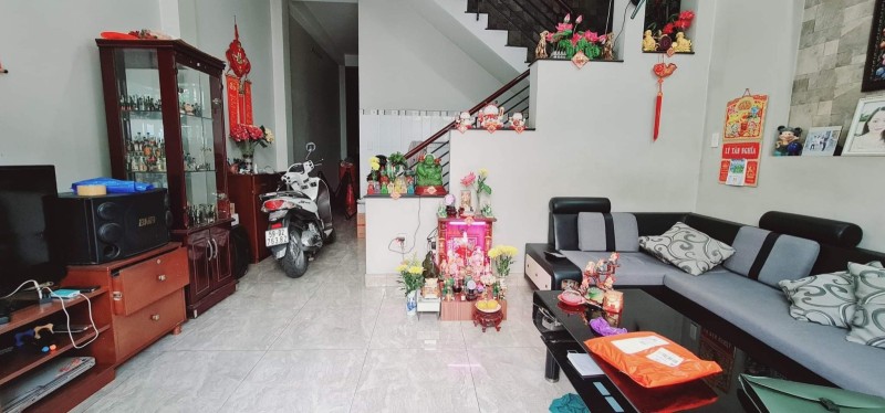 Bán nhà 2 tầng, Nguyễn Văn Công, Phường 3, Gò Vấp, 70m2, Giá chỉ 7 tỷ.
