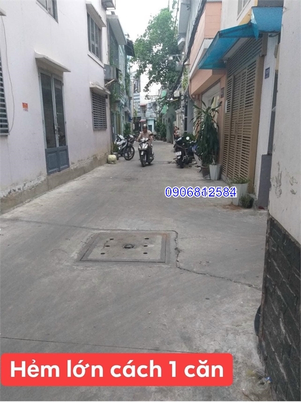 BÁN NHÀ 3 TẦNG NHỈNH 3 TỶ KHU VỰC PHÚ NHUẬN.