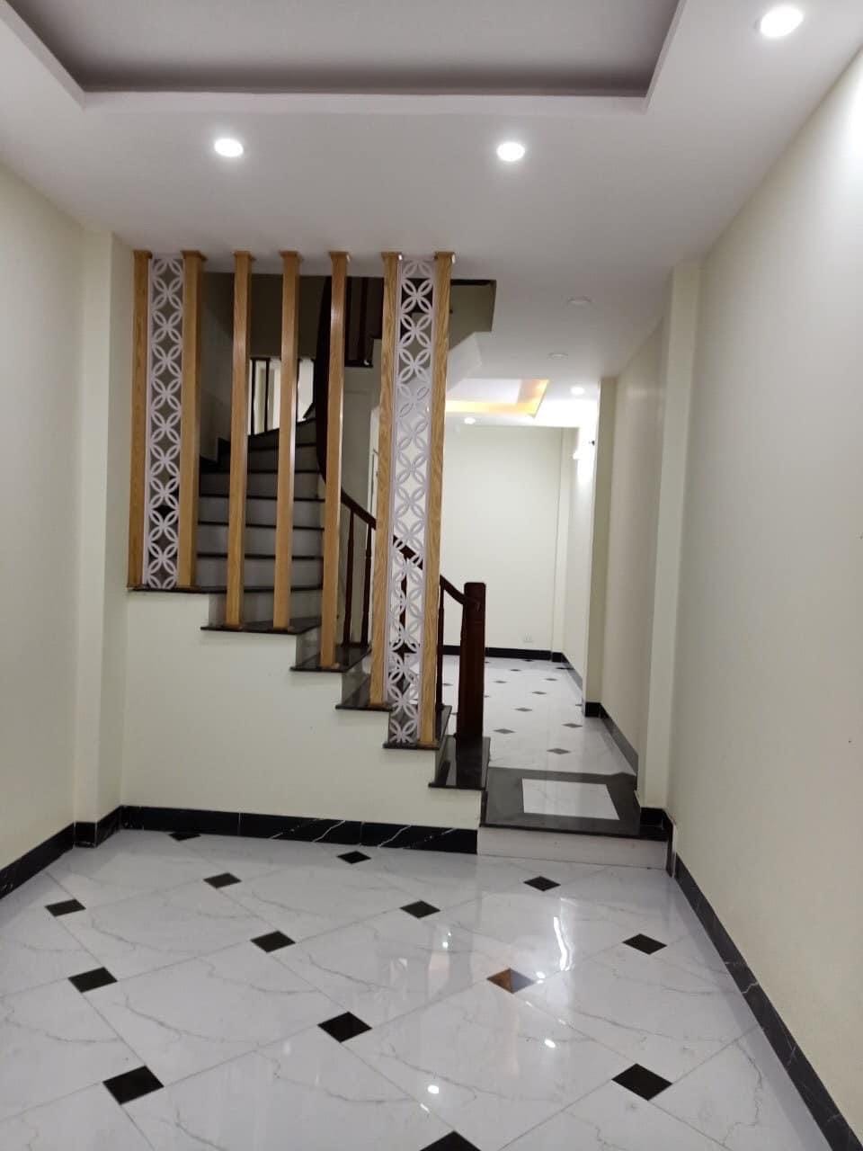 Bán nhà Vạn Phúc, HĐ LÔ GÓC, KINH DOANH 50m2x3T, chỉ nhỉnh 4tỷ