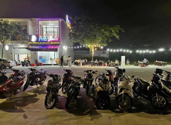 bán gấp nhà khu đô thị Phước long đang kinh doanh buôn bán tốt giá rẻ