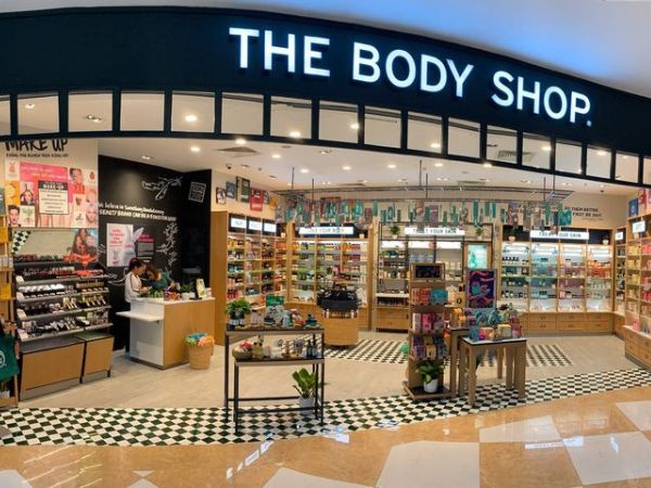 Cửa hàng The Body Shop tại Vincom Trần Duy Hưng tọa lạc tại tầng L1 cac-thuong-hieu-tai-vincom-tran-duy-hung-13