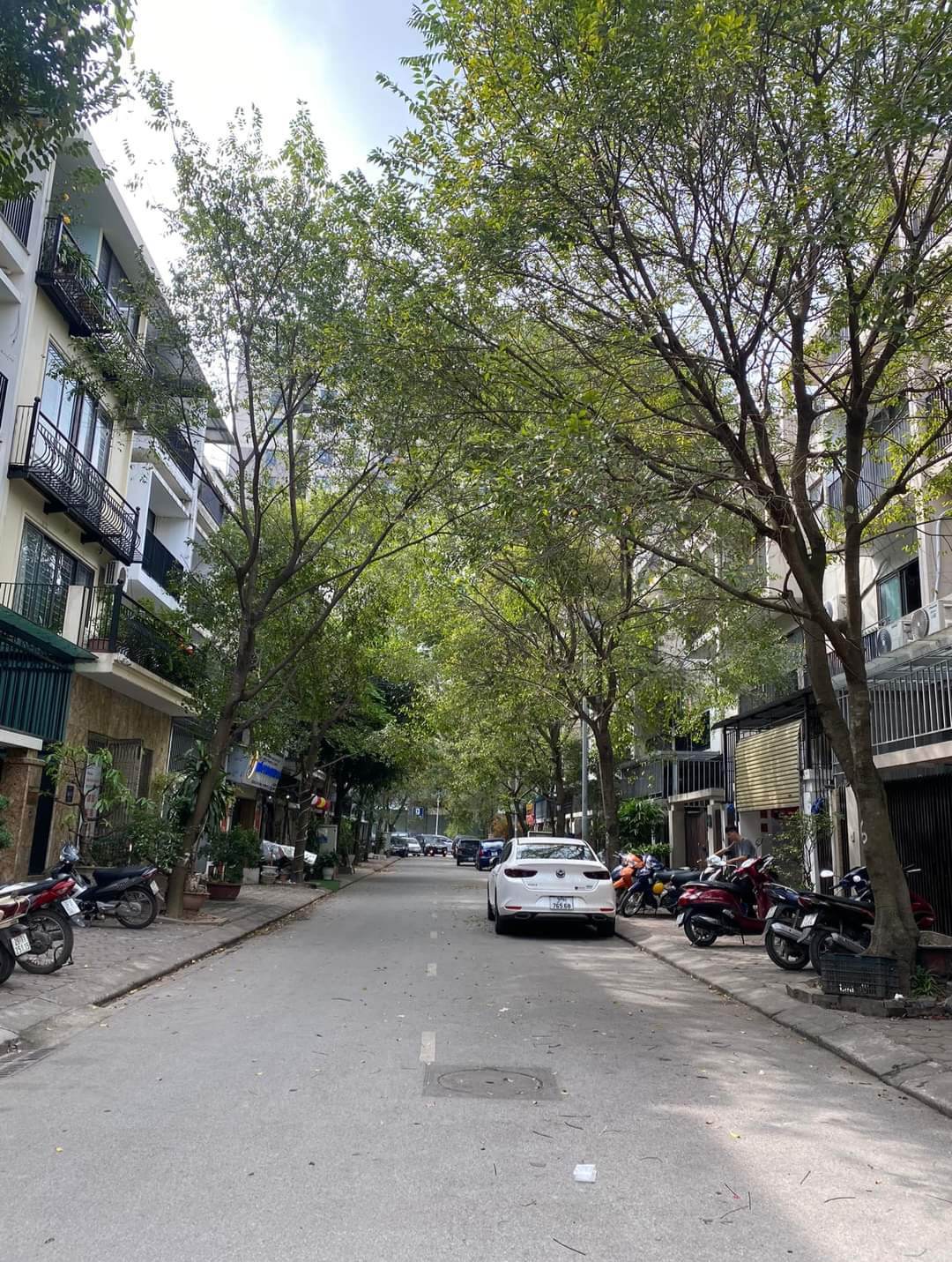 Bán Nhà 65m 5T rẻ nhất Phố Phạm Tuấn Tài, Cầu giấy Ô tô, Kinh doanh 12 tỷ