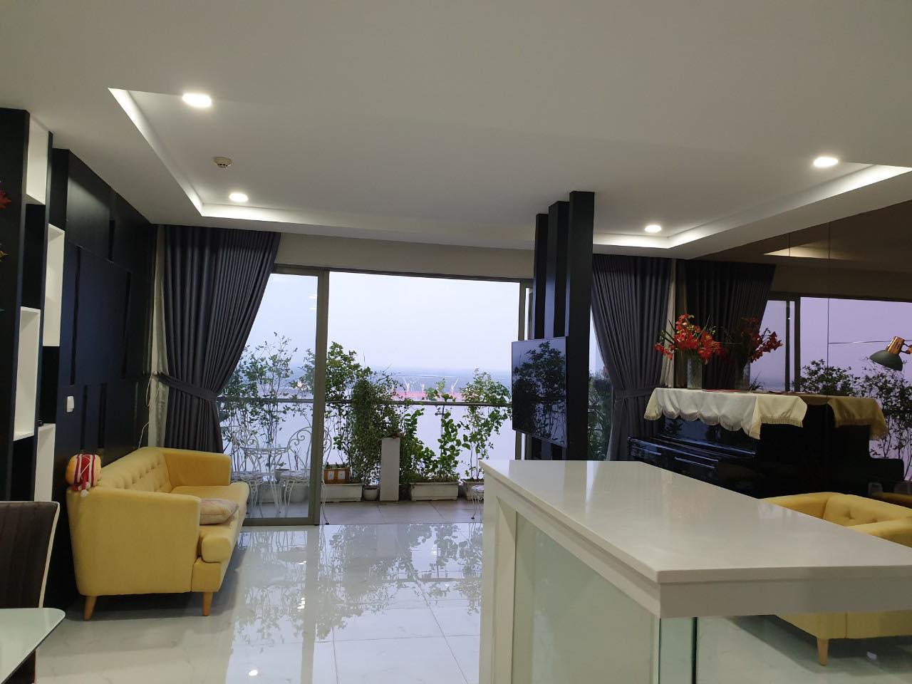 Cần bán căn hộ chung cư Riverside Residence, 2pn, 2wc, 106m2
