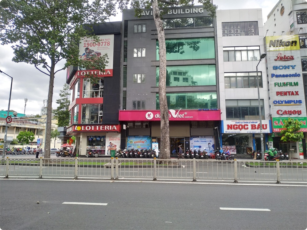 Chính Chủ bán lớn 2 chiều Trần Hưng Đạo, Q1. 6m x 17m. 3 lầu, nhà mới đẹp