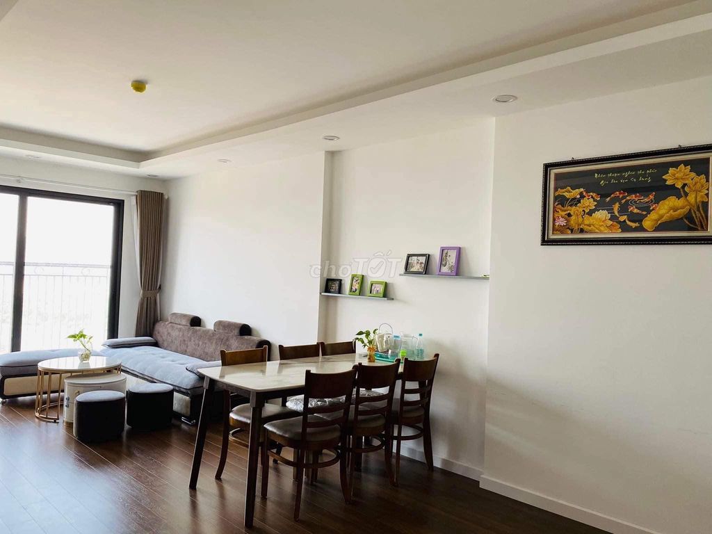 Chính chủ cho thuê căn chung cư 3PN 103m2 chính chủ ecolake 32 Đại Từ