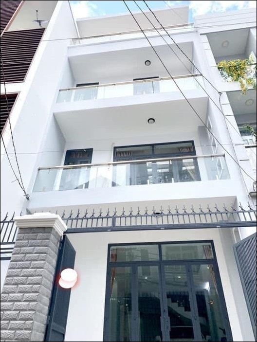 NHÀ CÓ NGƯỜI CHẾT! Bán Nhà VĂN_CAO 5.9 Tỷ. Ô Tô Tránh 5m. 45m2 5 Ngủ. Ban Công