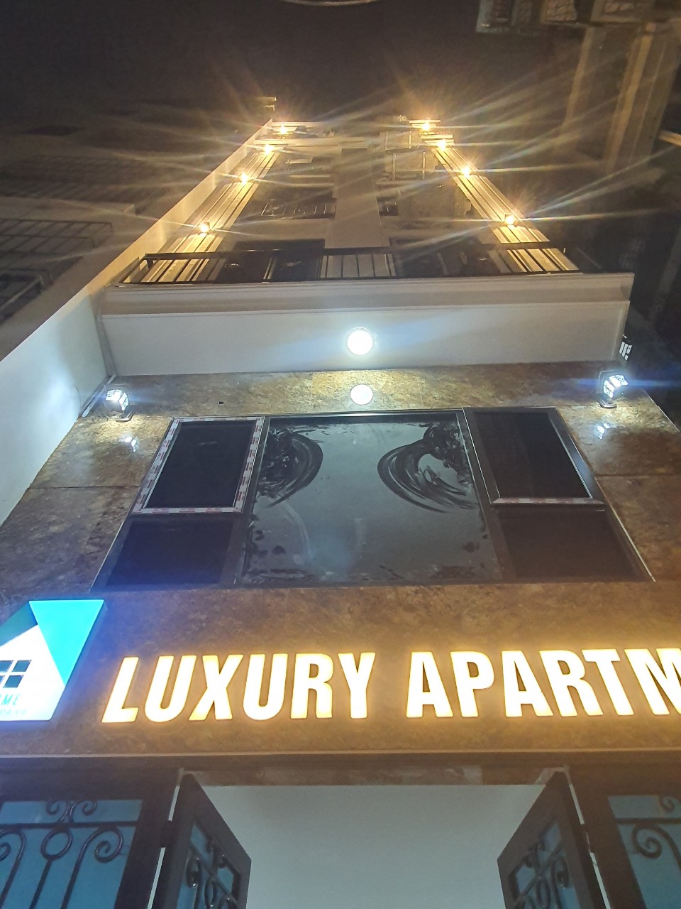 BÁN CCMN Hồ Tùng Mậu, 45m2x6T, mặt tiền 7m, thang máy, 10PKK, giá chỉ 6.1 tỷ