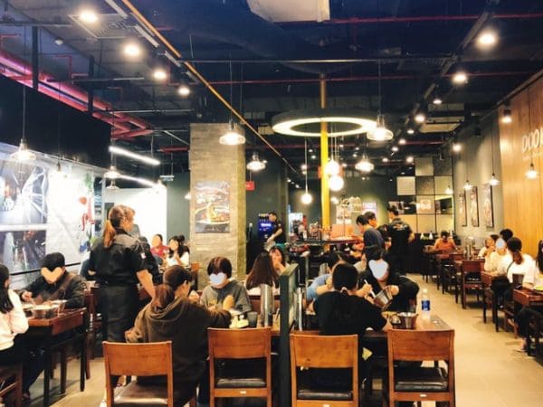 Không gian bài trí rộng rãi dookki-vincom-pham-ngoc-thach-2