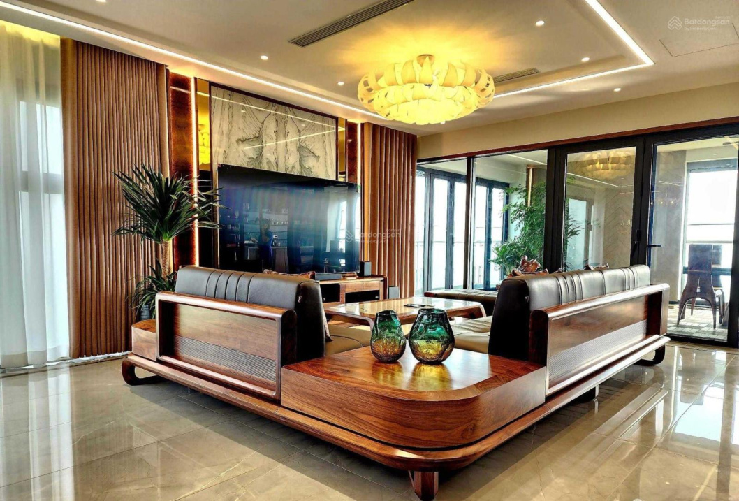 Bán CHCC Dolphin Plaza Trần Bình tầng trung 180m 3PN 36tr/m full nội thất xịn có lốt để oto lh 0394392185