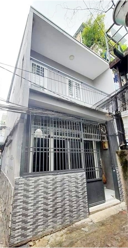 TRUNG TÂM QUẬN 3 - CÁCH MẠNG THÁNG 8 - 2 TẦNG - 33m2 - NGANG LỚN 4.5M- CHỈ 3 TỶ 98