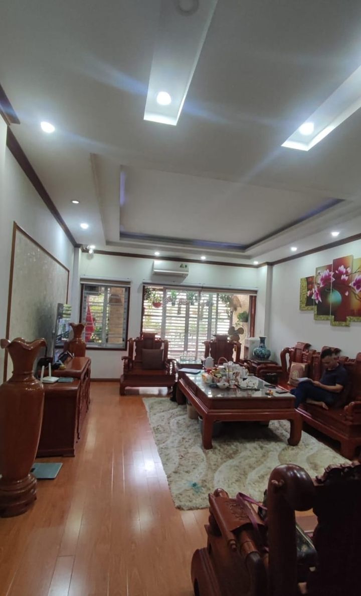 CHO THUÊ VĂN PHÒNG - KINH DOANH - LIỀN KỀ VĂN PHÚ HÀ ĐÔNG 90M 5 TẦNG - GIÁ 13 TR