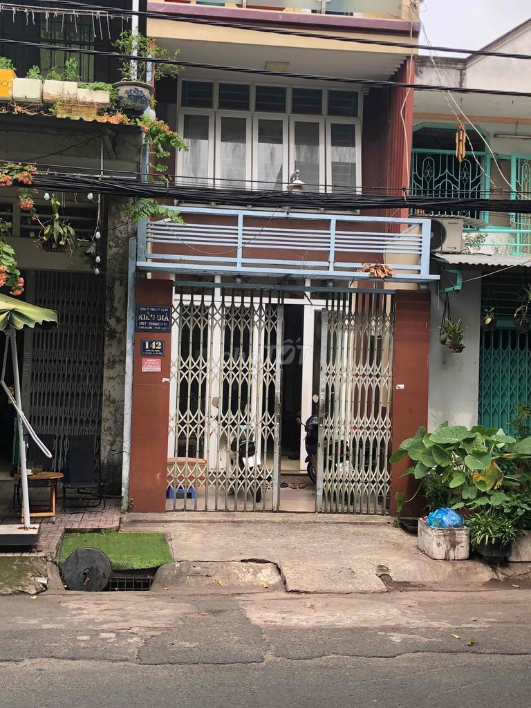 Chính chủ bán nhà mặt tiền Đường Dương Văn Dương, Phường Tân Quý, Quận Tân Phú