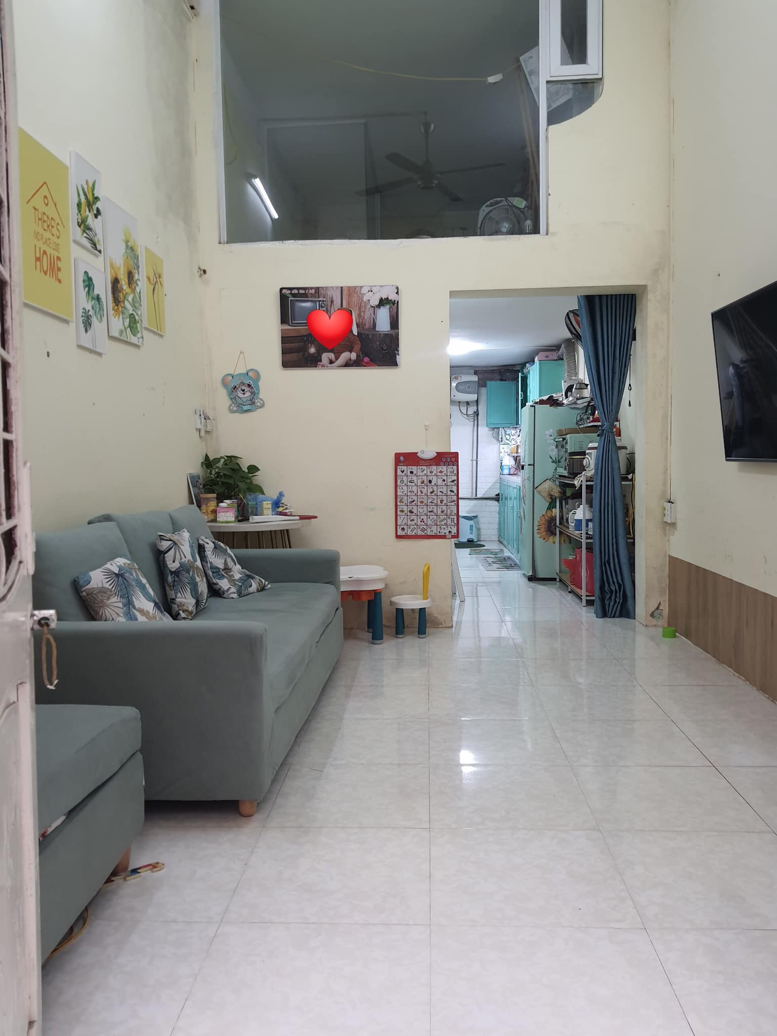 Hơn 5 tỷ có nhà 40m2x5 tầng PHÂN LÔ, Ô TÔ phố Vạn Phúc, Hà Đông