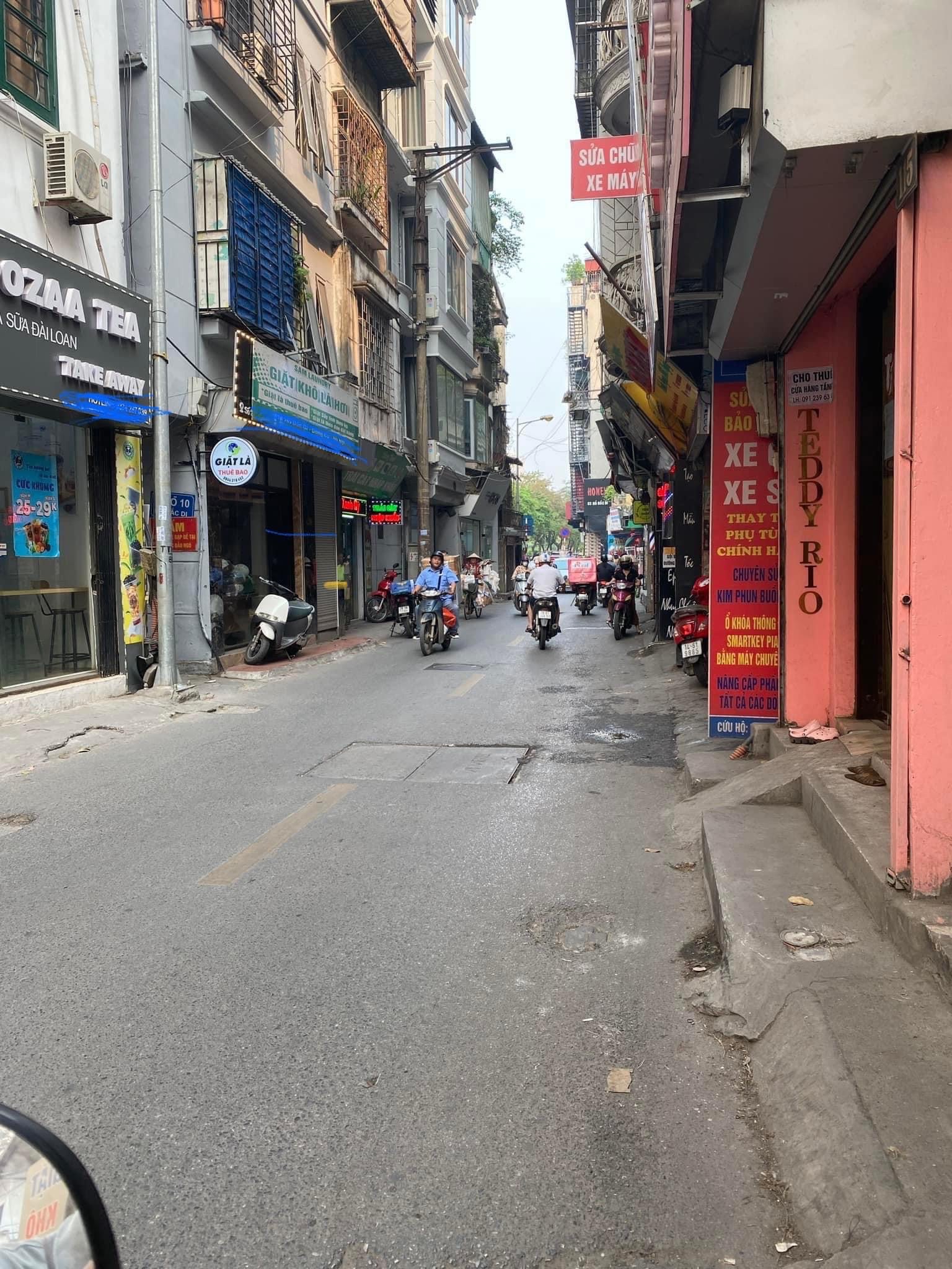 BÁN NHÀ 5 TẦNG KINH DOANH MẶT PHỐ HỒ ĐẮC DI ĐỐNG ĐA HÀ NỘI LÔ GÓC SỔ ĐỎ CHÍNH CHỦ 4 PHÒNG NGỦ , GIÁ CHỈ CÓ 5 Tỷ 3