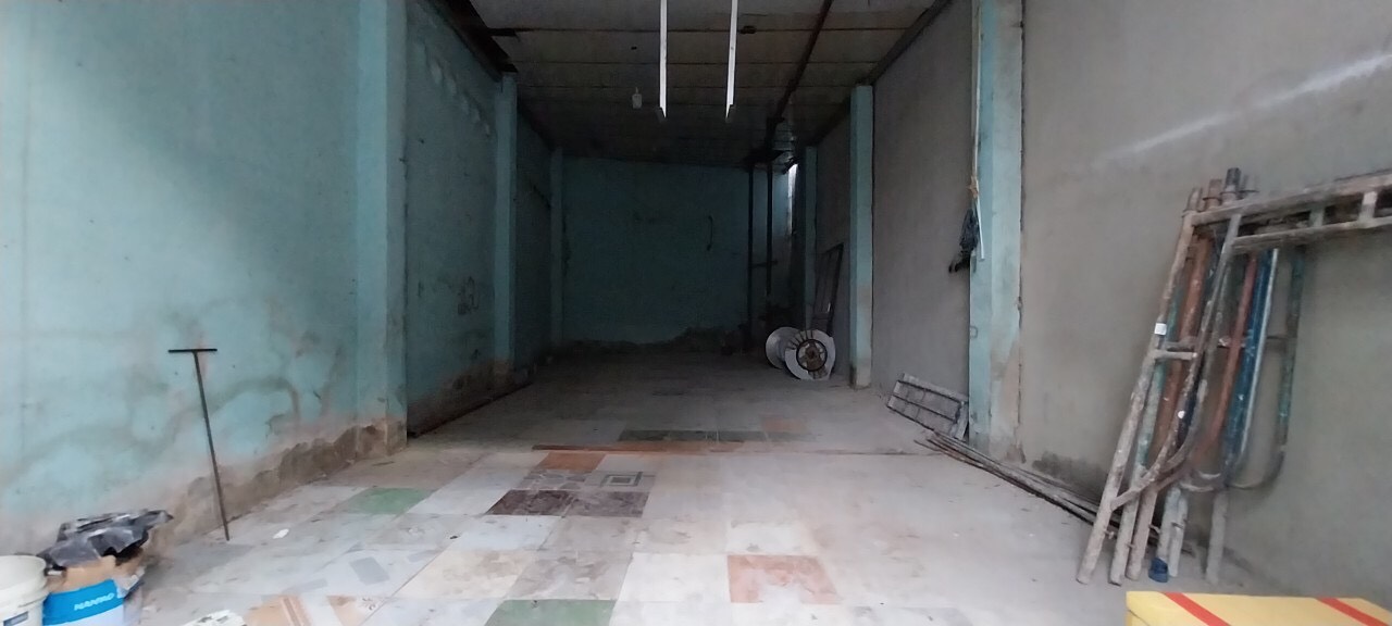 Nhà nát hẻm xe hơi đường Tân Thới Nhất 13 , Quận12, 70m2, giá 3 tỷ 5 TL.