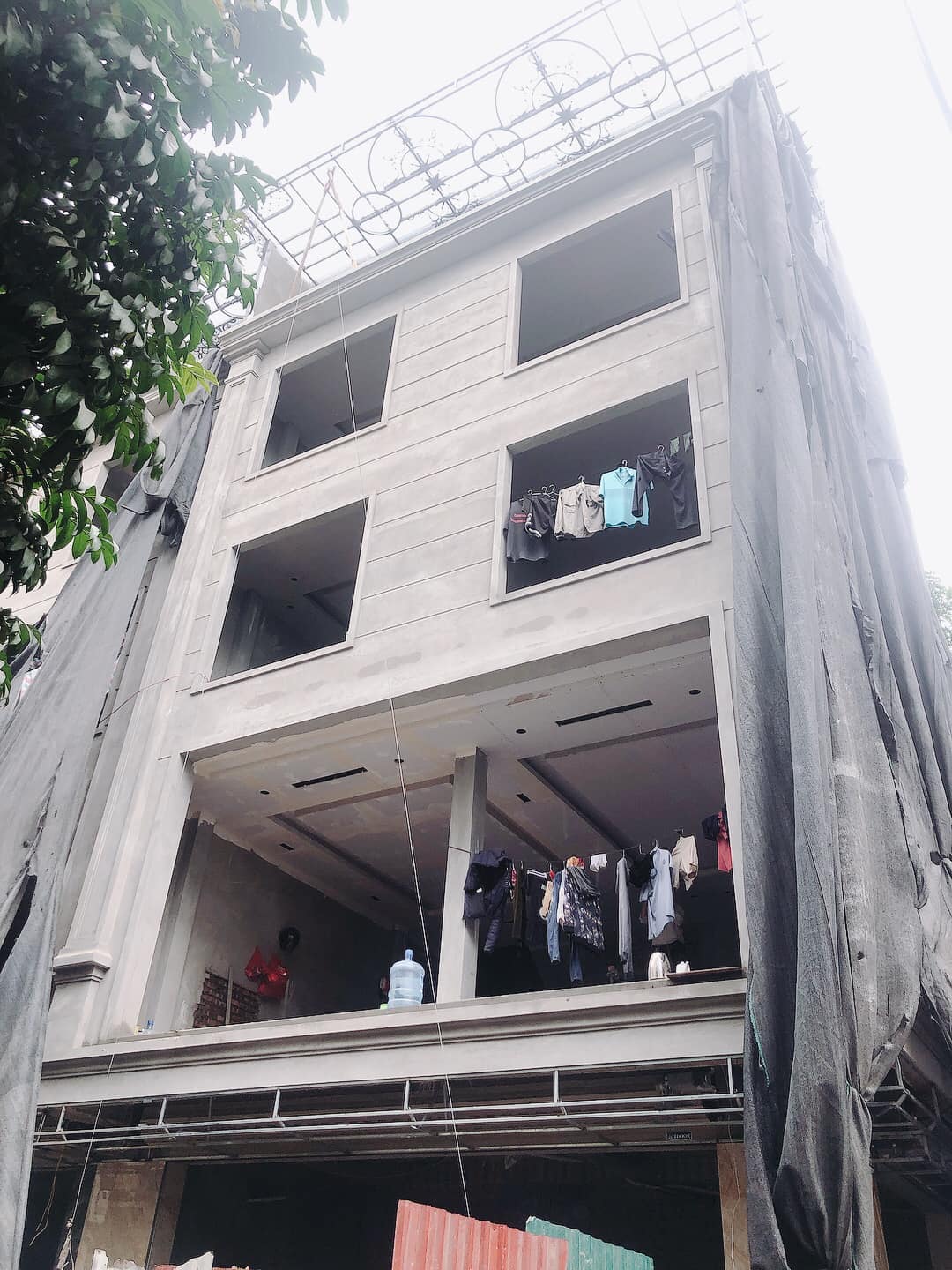 MẶT PHỐ, LÔ GÓC, MẶT TIỀN RỘNG, KINH DOANH ĐỈNH, 6 TẦNG THANG MÁY, ĐANG HOÀN THIỆN.