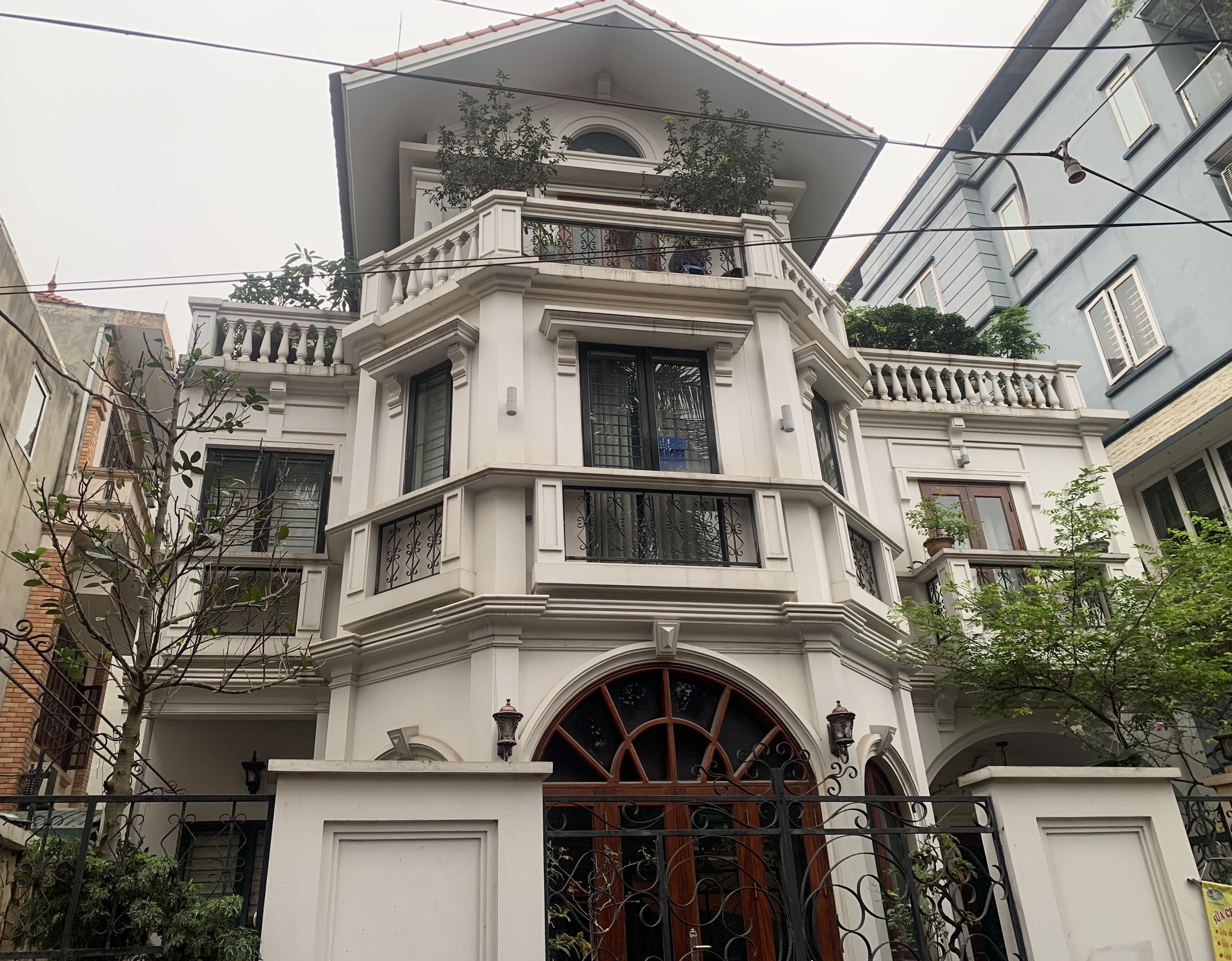 SIÊU VIP BIẸT THỰ CHÂU ÂU giữa lòng Hà Nội , Ngõ 192 Lê Trọng Tấn, Thanh Xuân, DT 90m2, 4T, giá chỉ 12.3 tỷ