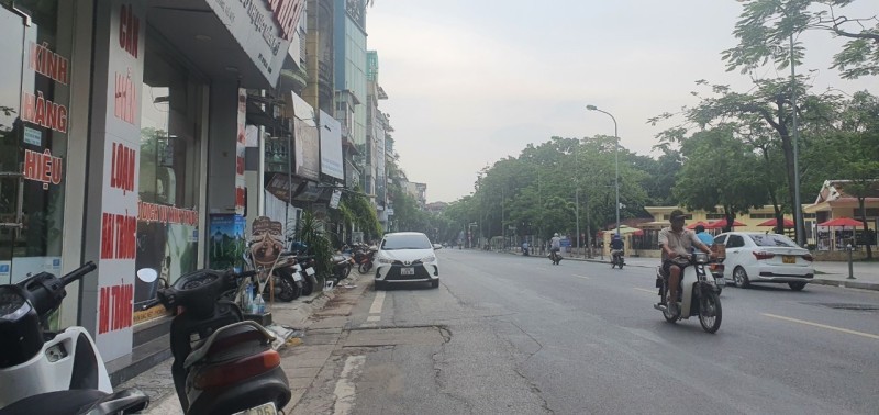 CHO THUÊ CỬA HÀNG MẶT PHỐ CHỢ NGỌC HÀ – 50M2 – MT 5M.