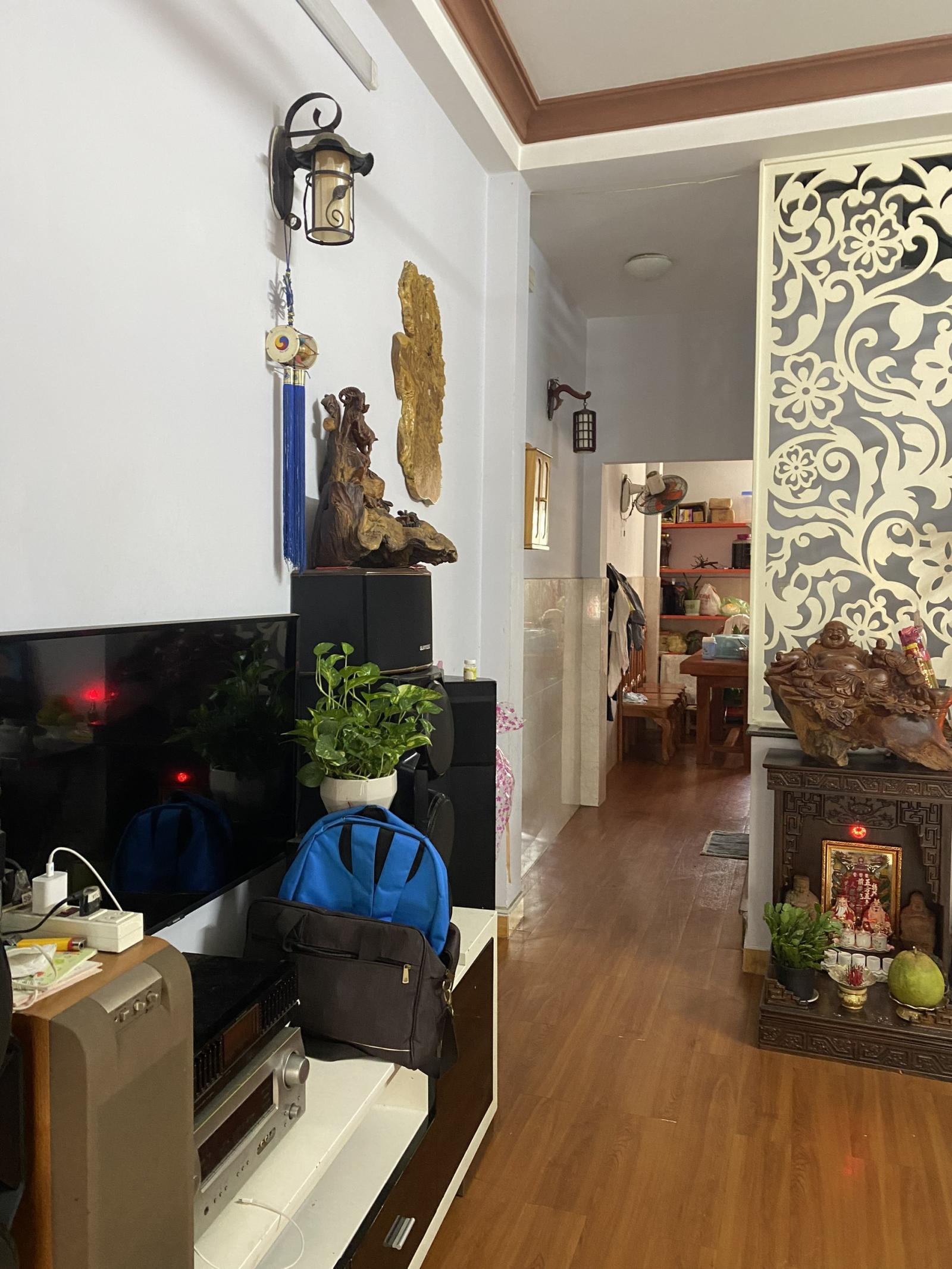 Bán nhà HXH thông 80/12/ Dương Quảng Hàm, P5, 60m2, 3 tầng ,giá 6,9 tỷ