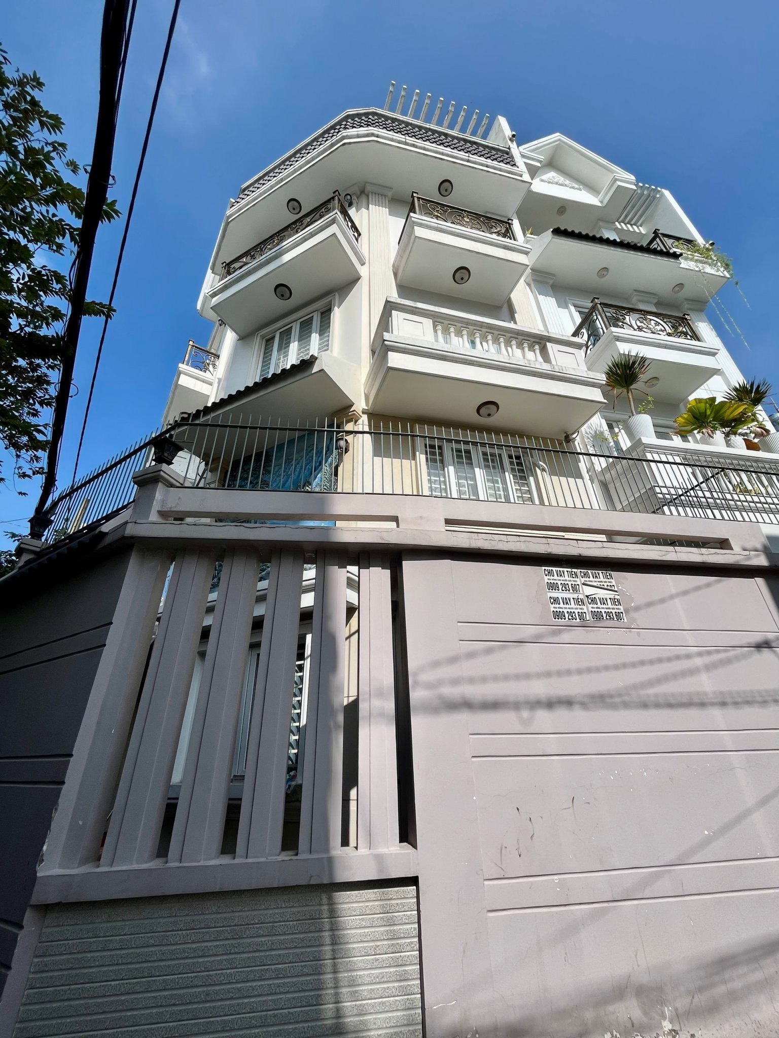 Bán nhà HXH 226/ Nguyễn Văn Lượng P17, 4 tầng,2MT , DTCN: 67m2,7 tỷ tl.